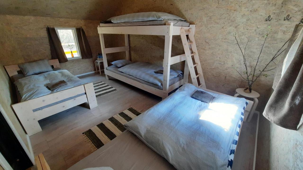 Kardoni Puhkelaager Tornimae Bagian luar foto